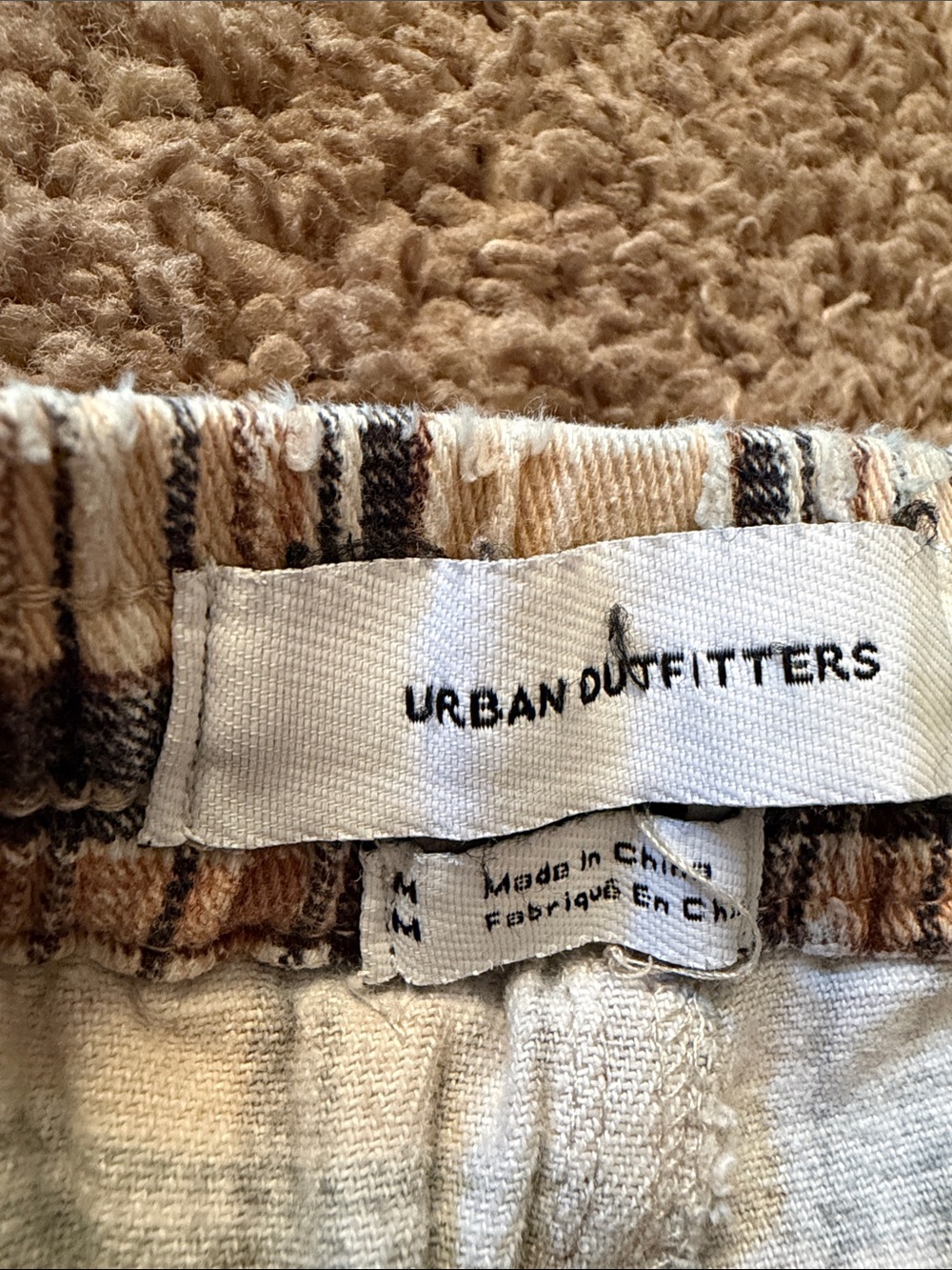 Urban Outfitters Tan Plaid Pull-On Skinny Pants Size Medium 2018 - Picture 3 of 13